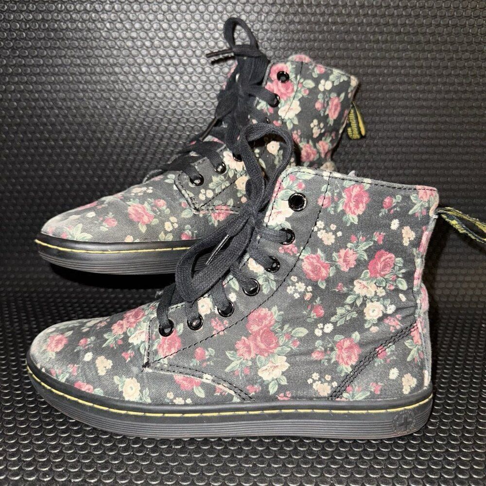 Doc Martens HACKNEY Canvas Black Vintage Roses Lace-Up Shoes Boots Womens Size 6